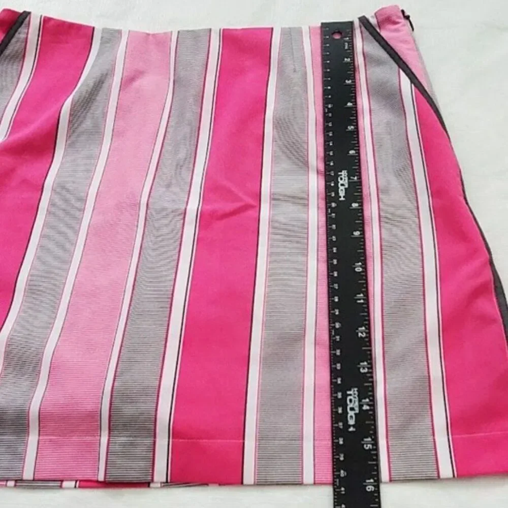 Golftini NWOT Rodeo Drive Striped Golf Skort Womens Size 0 Pink Activewear